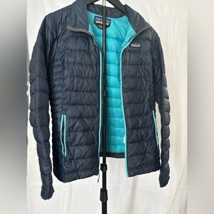 Patagonia Black and Turquoise Jacket